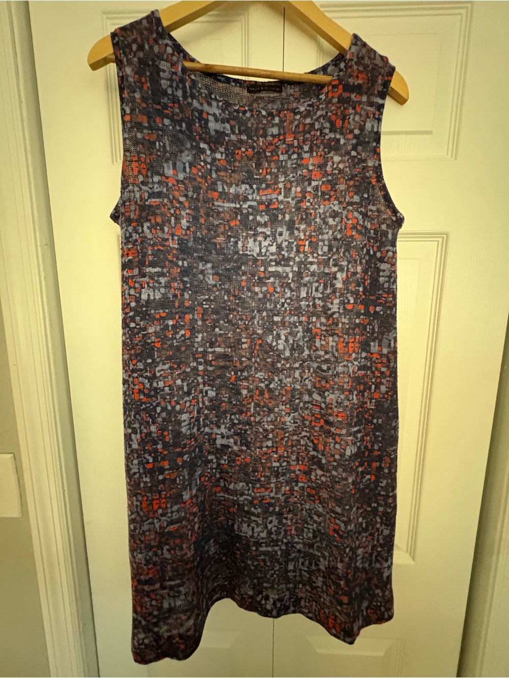 Sleeveless Shift Dress in Multi-Color